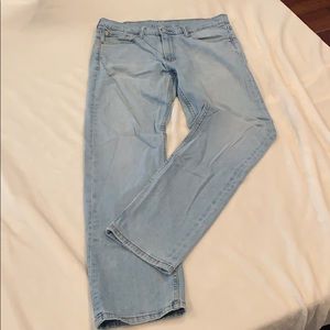 REDUCED Levi’s light wash jeans